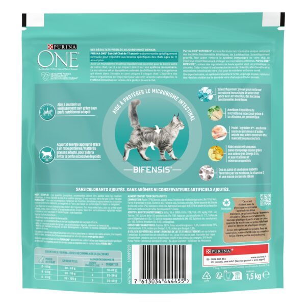 Purina ONE Croquettes pour chat Senior 11 ans et + au poulet - 1,5kg – Image 2